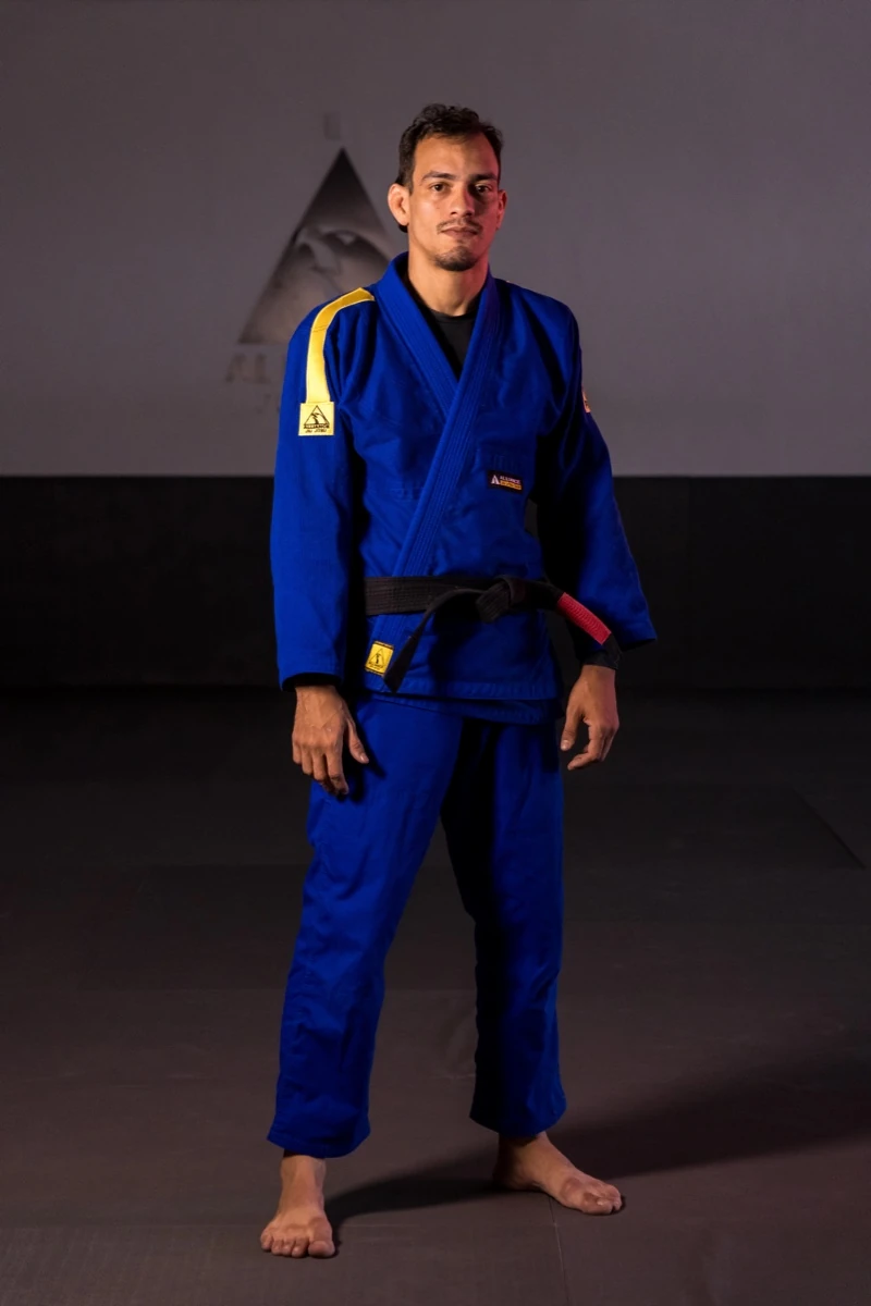 Professor Thiago Lauretti